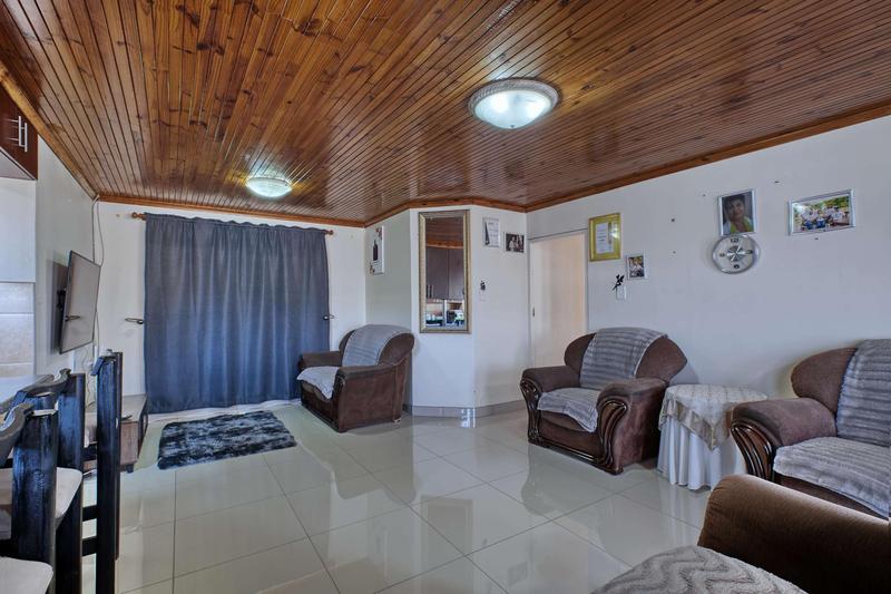 3 Bedroom Property for Sale in Booysens Park Eastern Cape
